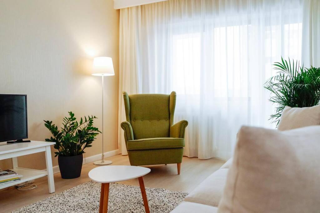 Elegant Vibes Apartment Next To Obor Market Bucureşti Exterior foto