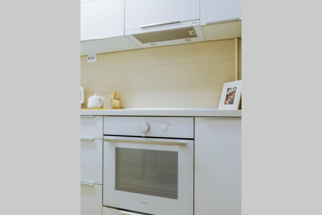 Elegant Vibes Apartment Next To Obor Market Bucureşti Exterior foto