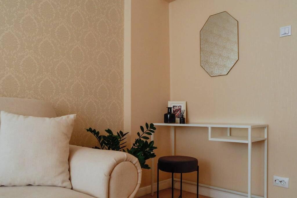 Elegant Vibes Apartment Next To Obor Market Bucureşti Exterior foto