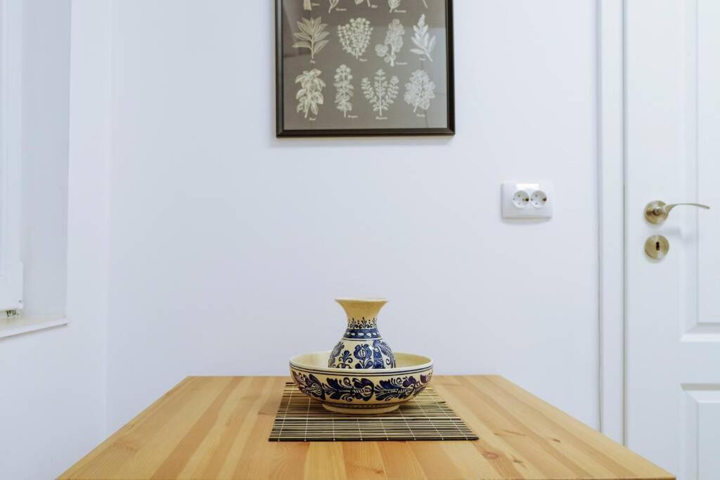 Elegant Vibes Apartment Next To Obor Market Bucureşti Exterior foto