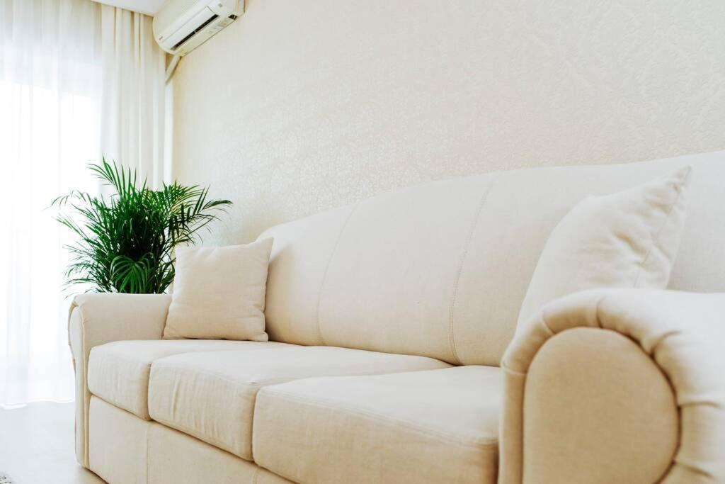 Elegant Vibes Apartment Next To Obor Market Bucureşti Exterior foto